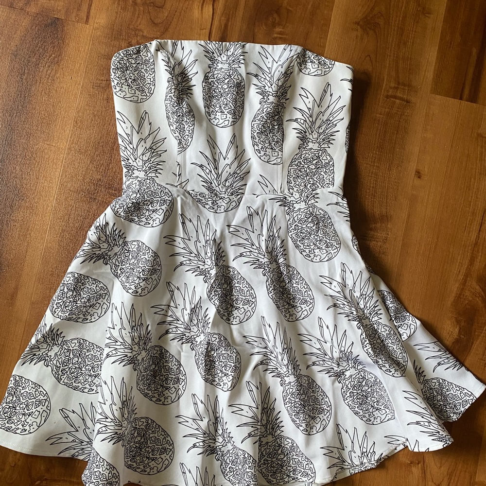 Mahina Black and White Smocked Dress
